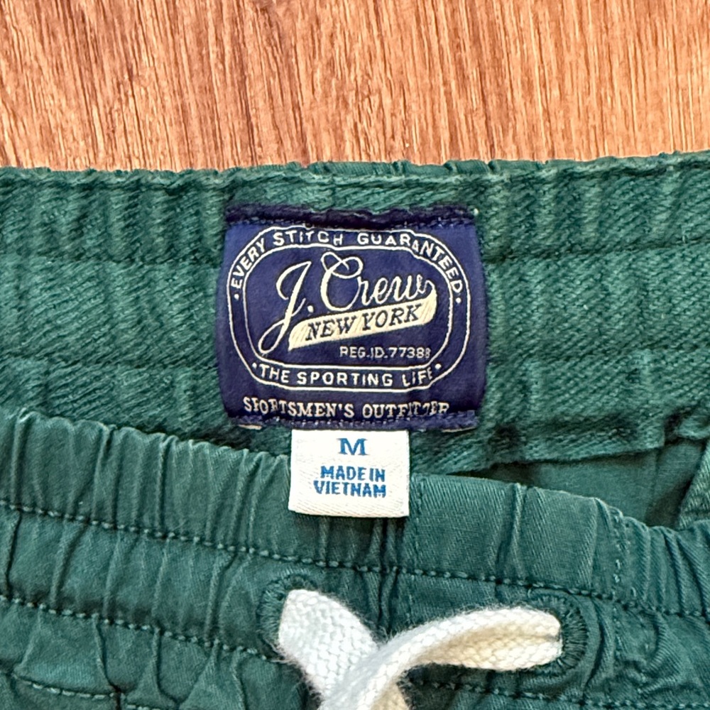 J. Crew Dark Green Men's Dock Shorts - Picture 2 of 2
